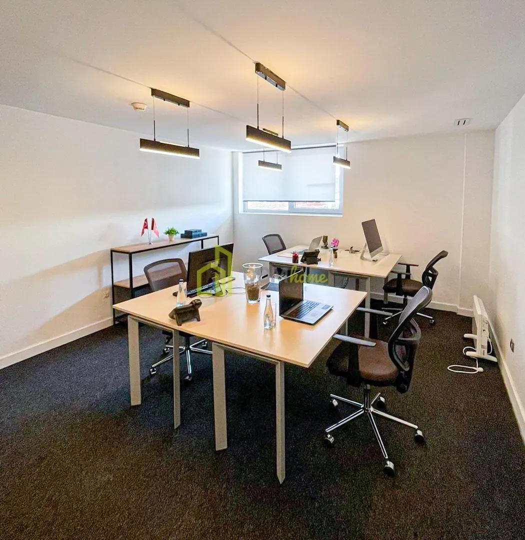 Rent, office space, 705m², Zeta, Podgorica