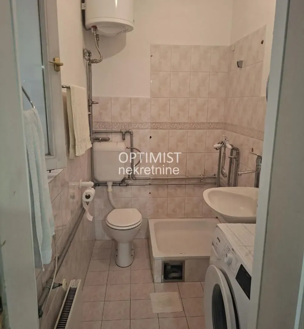 Sale, house, 98m², Zemun Meandri, Zemun Sve Podlokacije