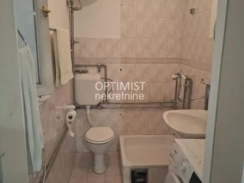 Sale, house, 98m², Zemun Meandri, Zemun Sve Podlokacije - image 15