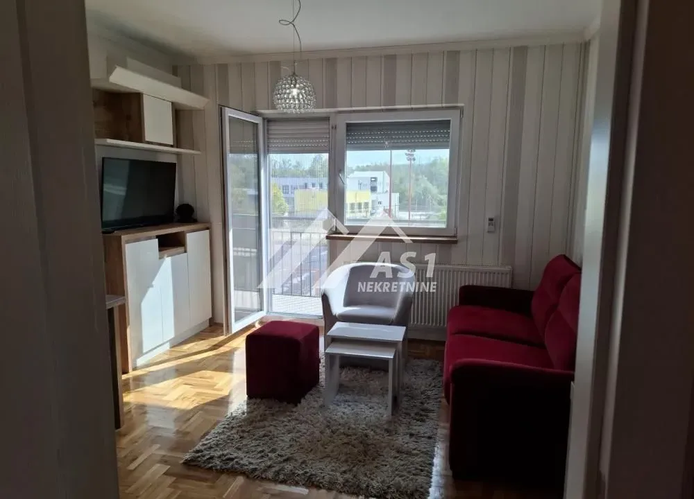 Izdavanje, jednosoban stan, 33m², Adice, Novi Sad Sve Podlokacije