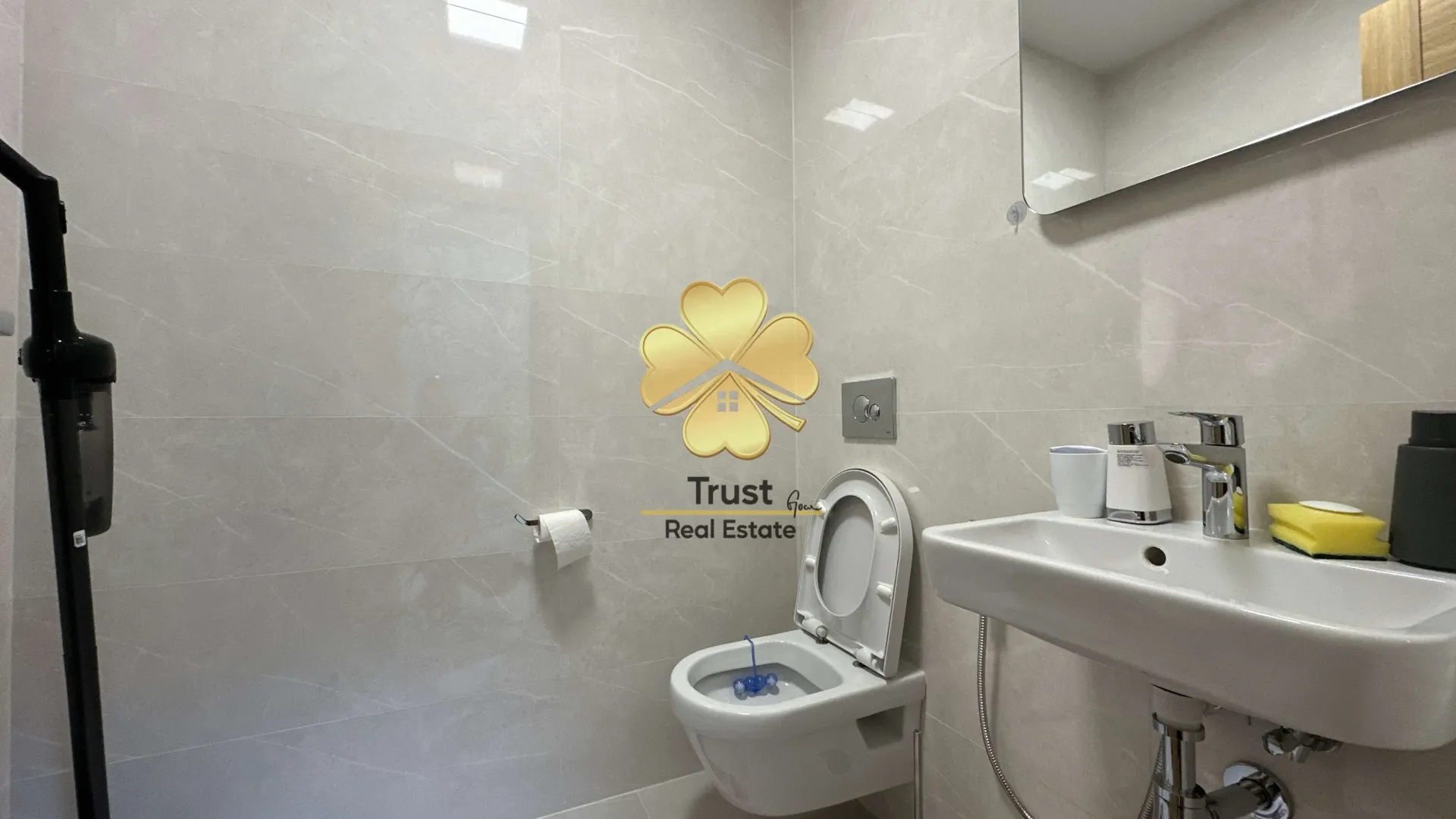 Izdavanje, dvosoban stan, 71m², New City, Podgorica