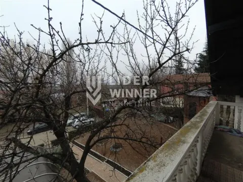 Prodaja, kuća, 214m², Zvezdarska Šuma, Zvezdara Sve Podlokacije - image 15