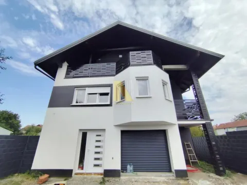 Prodaja, kuća, 260m², Veternik, Novi Sad Sve Podlokacije - image 24