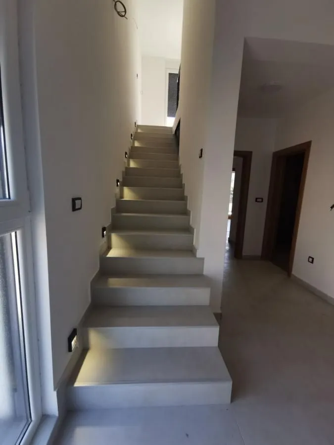 Prodaja, četvorosoban stan, 124m², Sremska Kamenica, Petrovaradin