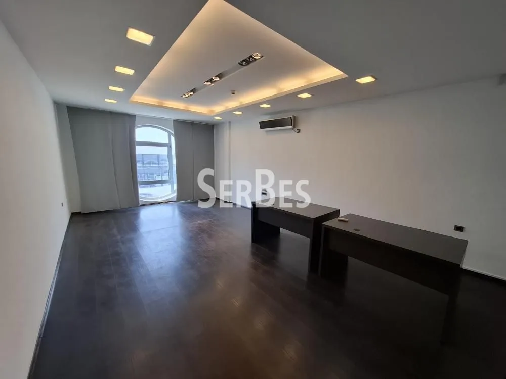 Sale, office space, 736m², Salajka, Novi Sad Sve Podlokacije