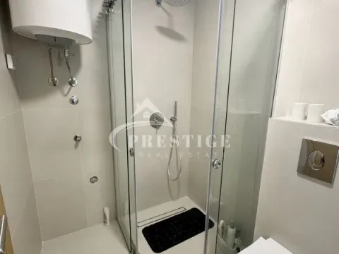 Izdavanje, jednosoban stan, 47m², City Kvart, Podgorica - image 2