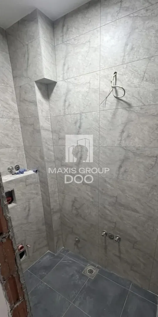 Sale, three bedroom apartment, 78m², Južni Bulevar, Vračar Sve Podlokacije