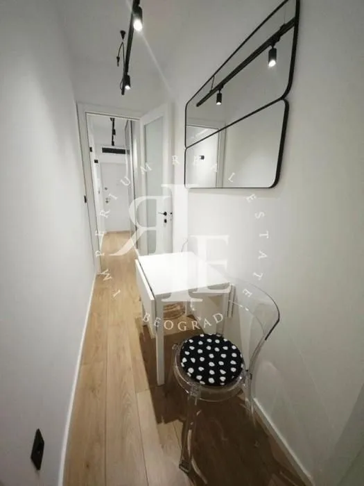 Rent, apartment, 35m², Stari Grad, Beograd