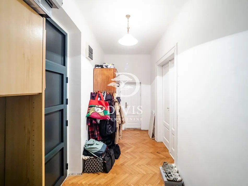 Sale, two bedroom apartment, 63m², Stari Grad, Beograd