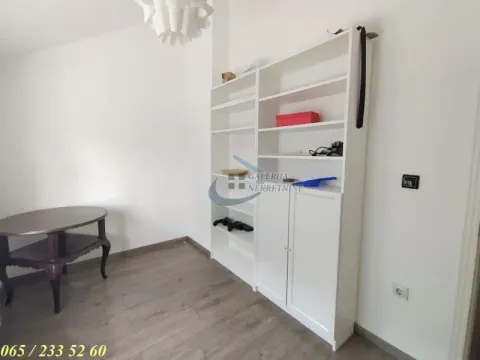 Izdavanje, trosoban stan, 68m², Đeram Pijaca, Beograd - image 15