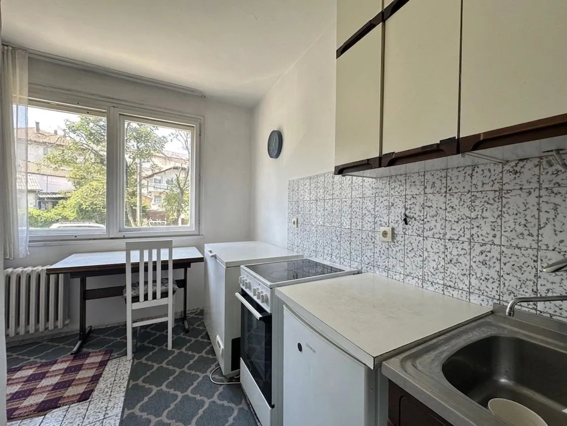Prodaja, jednosoban stan, 37m², Voždovac Sve Podlokacije, Beograd