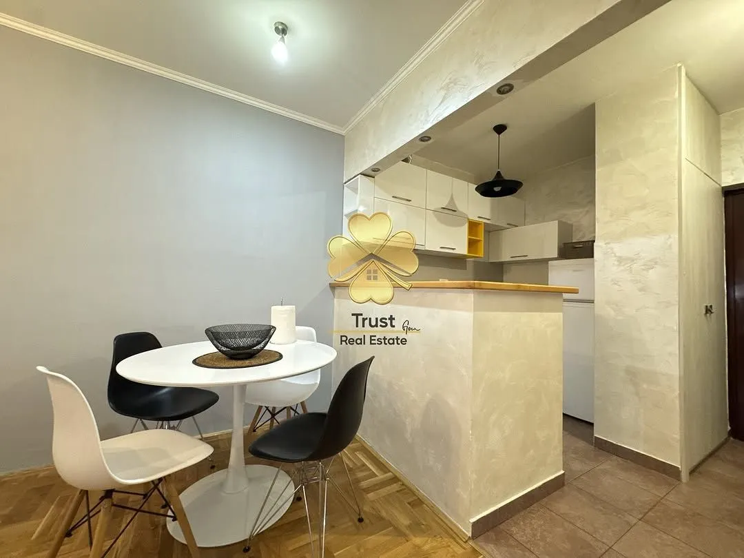 Izdavanje, dvosoban stan, 65m², Ljubović, Podgorica