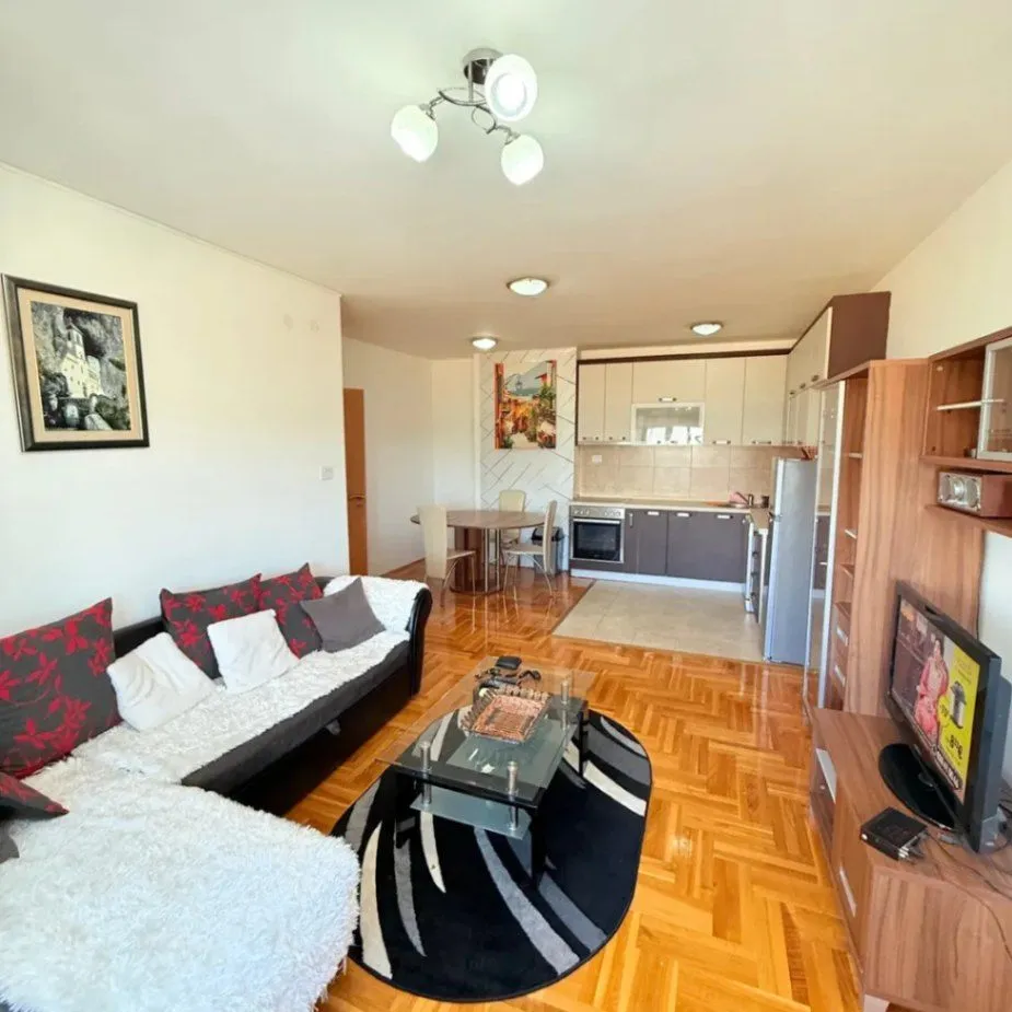 Rent, two bedroom apartment, 60m², Krivi Most, Podgorica