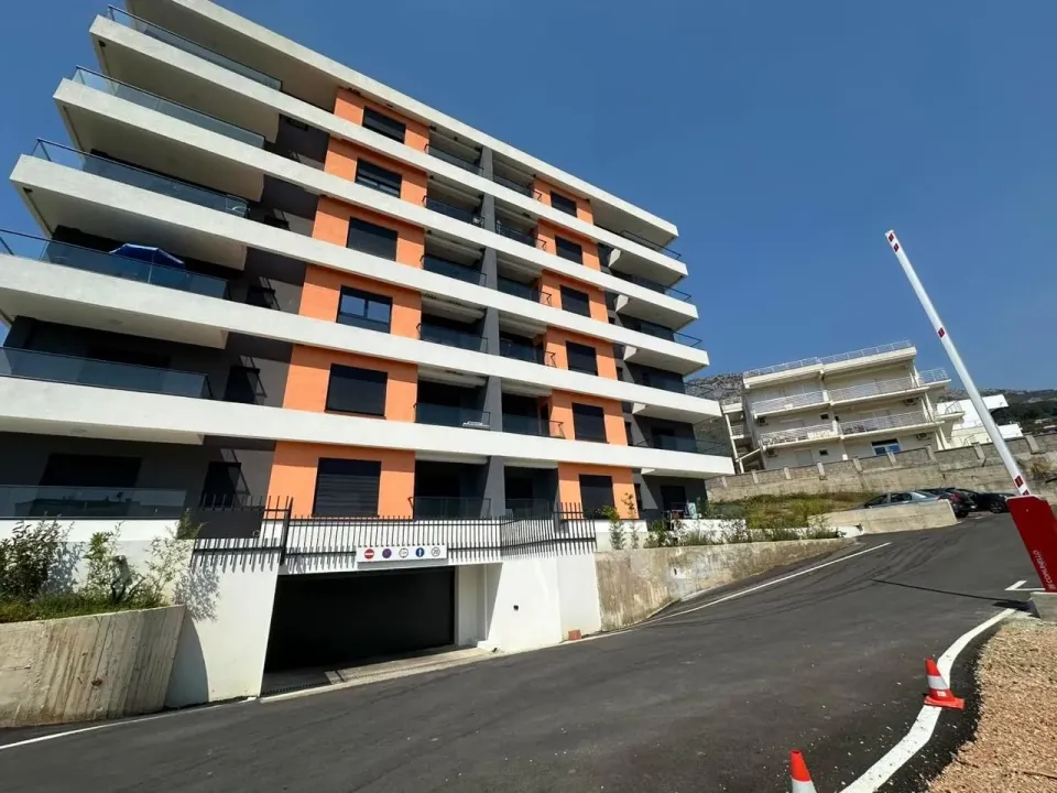 Prodaja, jednosoban stan, 43m², Šušanj, Bar