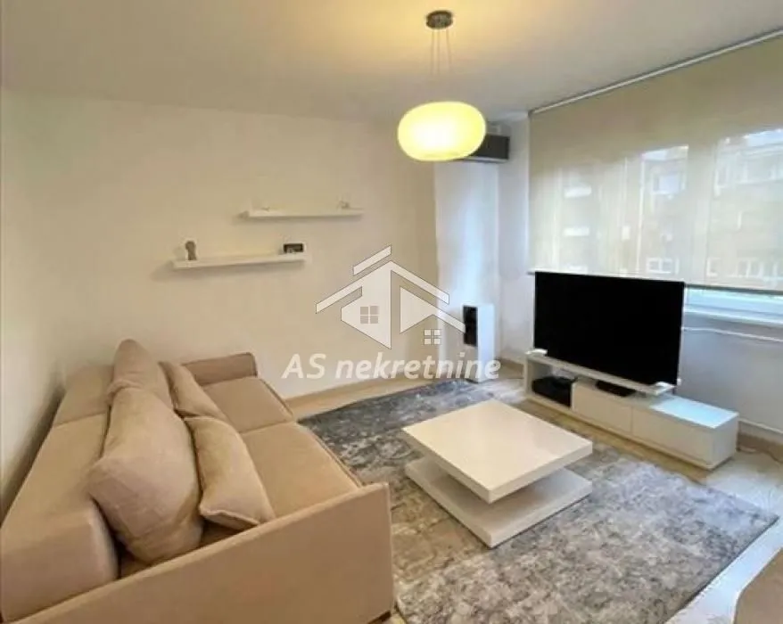 Izdavanje, dvosoban stan, 63m², Sarajevska, Beograd