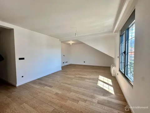 Prodaja, trosoban stan, 96m², Kalimanj, Tivat - image 2