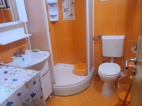 Rent, one bedroom apartment, 45m², Dobrota, Kotor - image 6