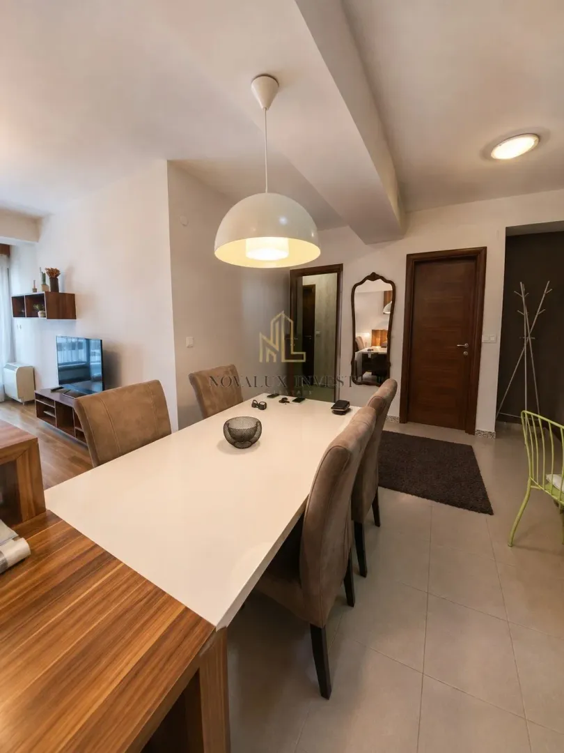 Rent, two bedroom apartment, 80m², City Kvart, Podgorica