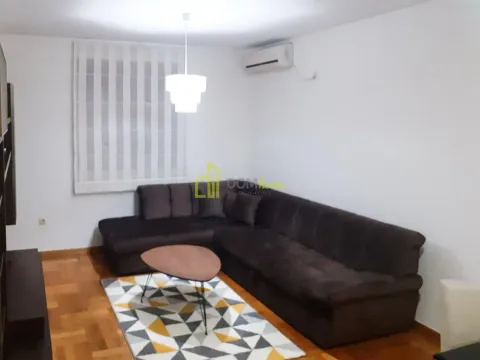 Rent, one bedroom apartment, 45m², Stari Aerodrom, Podgorica - image 1