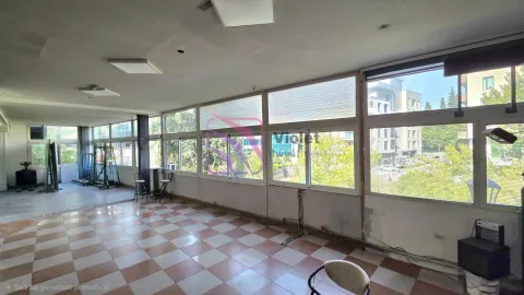 Rent, office space, 210m², Centar, Podgorica - image 6