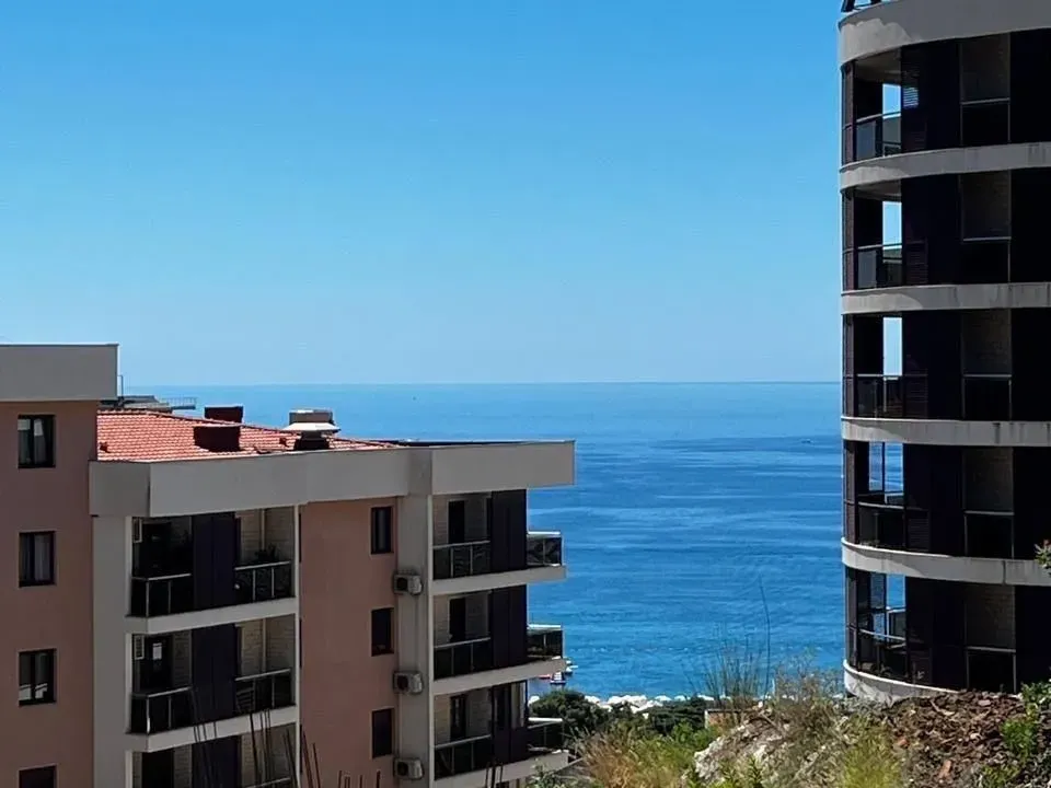 Sale, two bedroom apartment, 62m², Bečići, Budva
