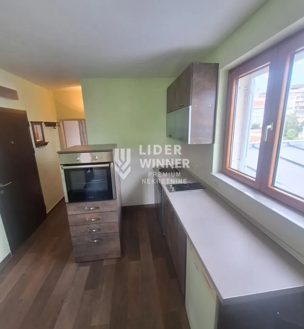 Rent, one bedroom apartment, 38m², Savski Venac, Beograd