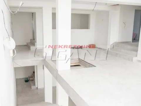 Sale, office space, 1343m², Borča 1, Borča Sve Podlokacije - image 2