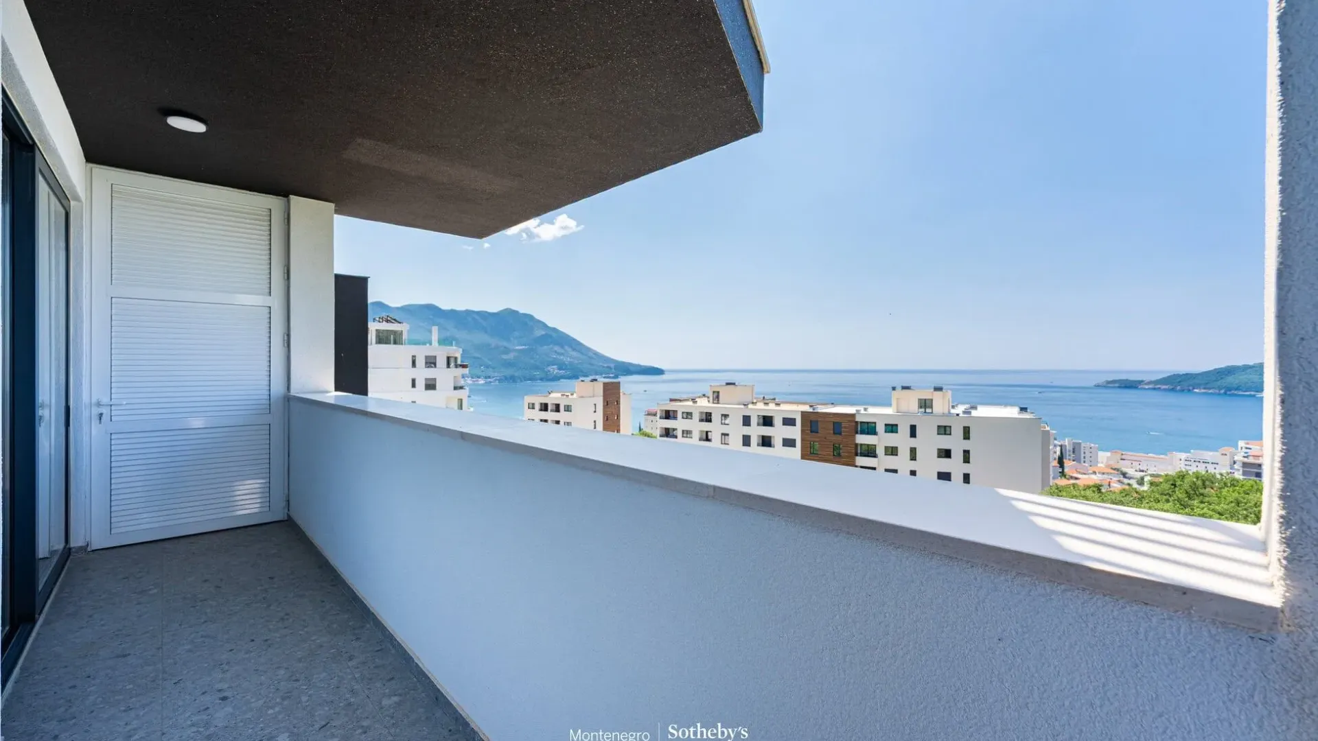 Prodaja, jednosoban stan, 69m², Bečići, Budva