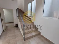 Rent, four bedroom apartment, 119m², City Kvart, Podgorica - image 9