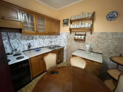 Izdavanje, kuća, 106m², Sremska Kamenica, Petrovaradin - image 6