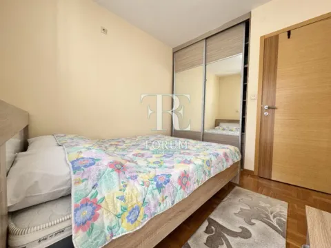 Rent, two bedroom apartment, 65m², Stari Aerodrom, Podgorica - image 8