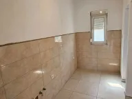 Izdavanje, dvosoban stan, 70m², Podgorica, Crna Gora - image 2