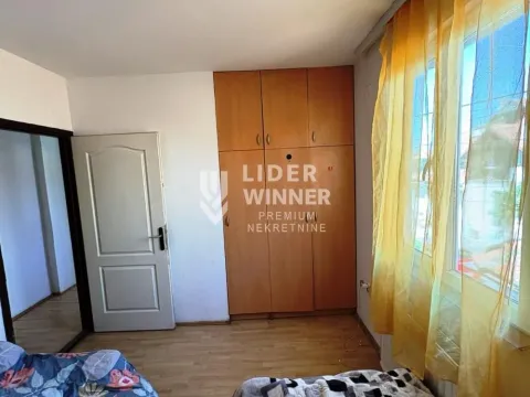 Prodaja, trosoban stan, 65m², Bogoslovija, Palilula Sve Podlokacije - image 2