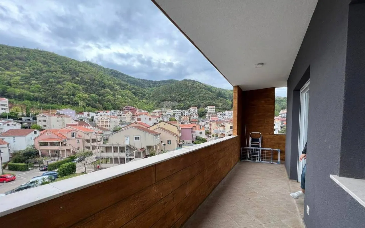 Rent, two bedroom apartment, 80m², Budva, Crna Gora