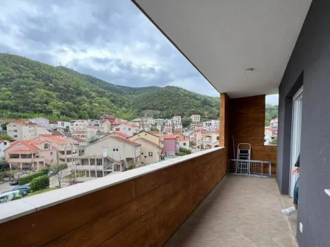 Rent, two bedroom apartment, 80m², Budva, Crna Gora - image 8