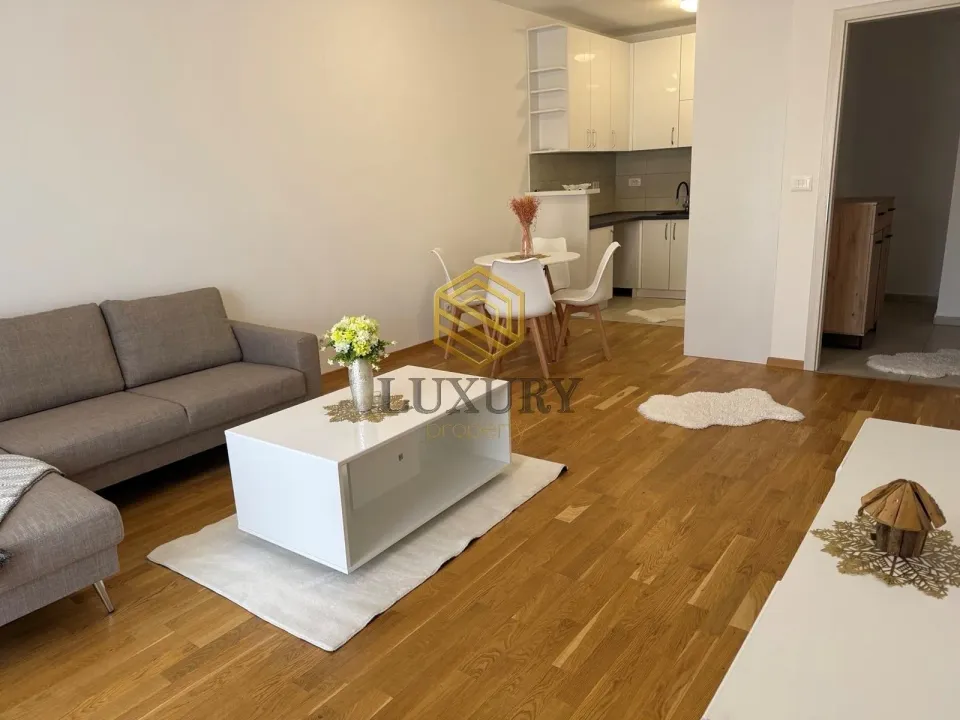 Izdavanje, jednosoban stan, 54m², Ljubović, Podgorica