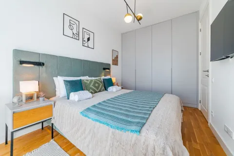 Sale, one bedroom apartment, 43m², Bečići, Budva - image 17