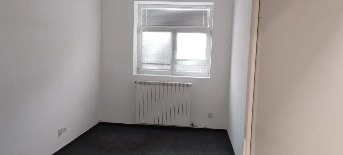 Rent, office space, 320m², Novi Beograd Blok 65, Novi Beograd Sve Podlokacije