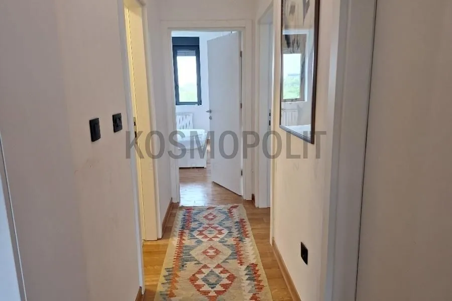 Prodaja, četvorosoban stan, 89m², Banjica, Voždovac Sve Podlokacije