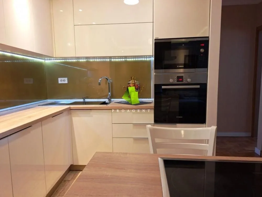 Rent, three bedroom apartment, 90m², Medijana, Niš