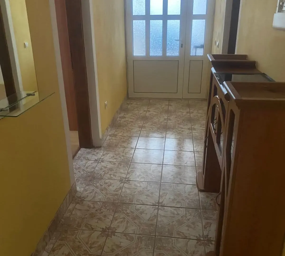 Rent, three bedroom apartment, 100m², Šušanj, Bar