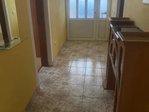 Rent, three bedroom apartment, 100m², Šušanj, Bar - image 3