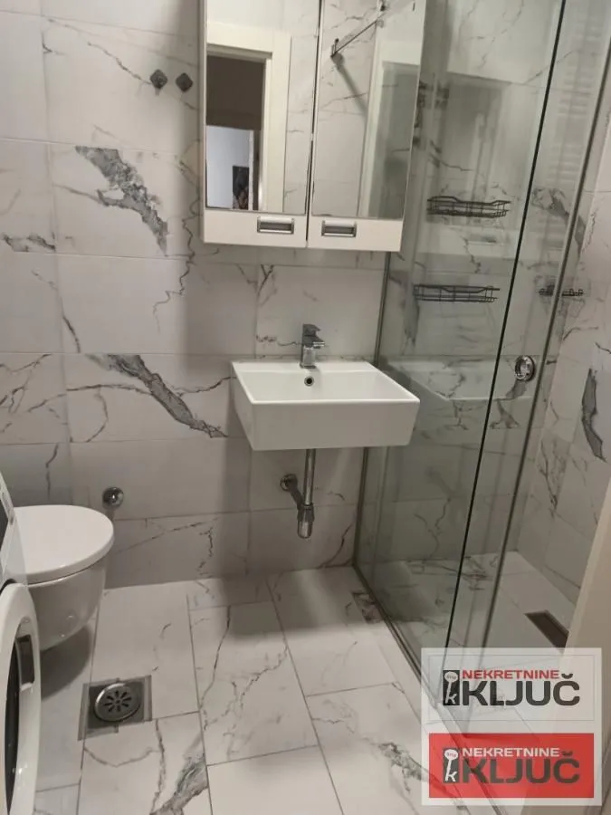 Prodaja, dvosoban stan, 55m², Podbara, Novi Sad Sve Podlokacije