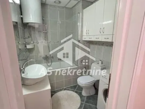 Izdavanje, dvosoban stan, 68m², Savski Venac, Beograd - image 18