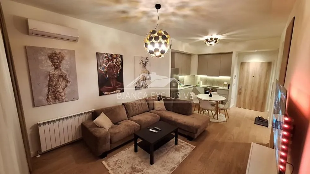 Prodaja, dvosoban stan, 54m², Savski Venac, Beograd