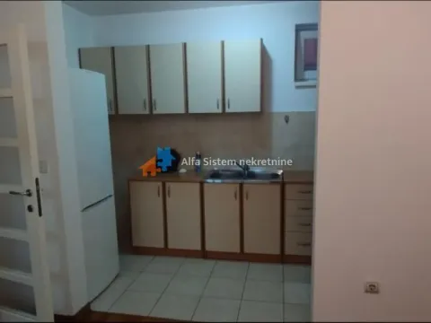 Izdavanje, trosoban stan, 95m², Lion, Zvezdara Sve Podlokacije - image 5