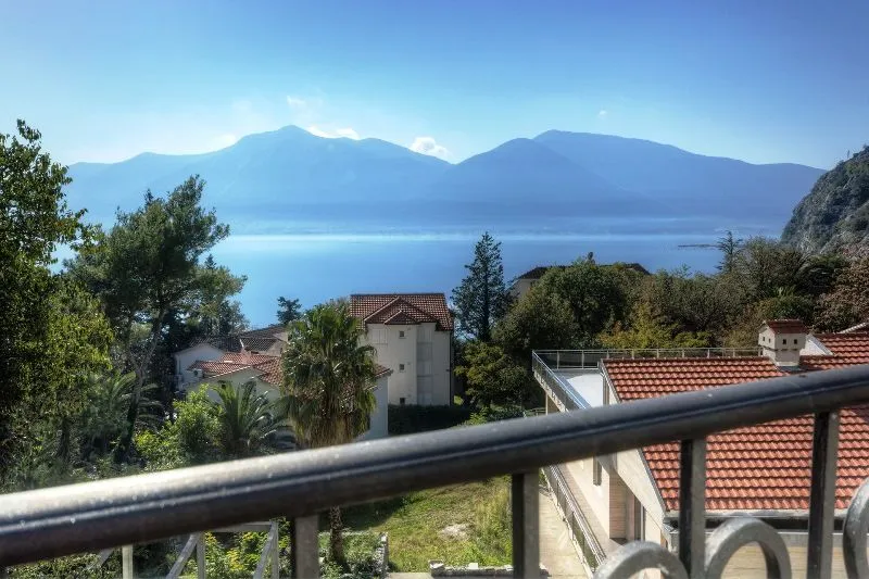 Prodaja, stan, 79m², Orahovac, Kotor