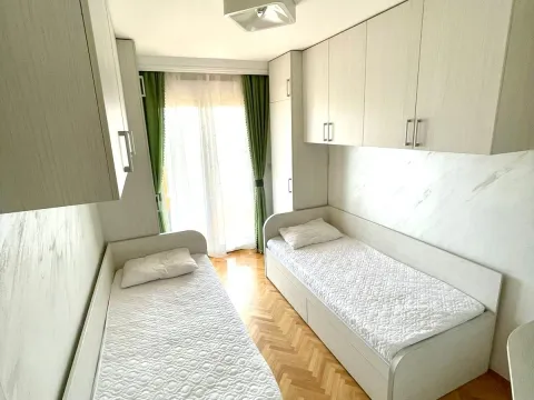 Rent, two bedroom apartment, 74m², Ljubović, Podgorica - image 6