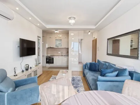 Rent, one bedroom apartment, 49m², Budva, Crna Gora - image 6