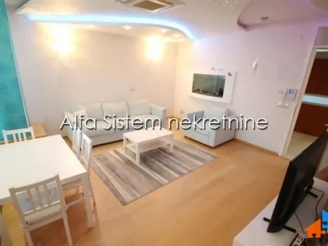 Izdavanje, kuća, 193m², Savski Venac, Beograd - image 3